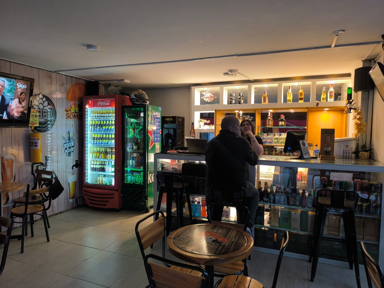 Zona Bar